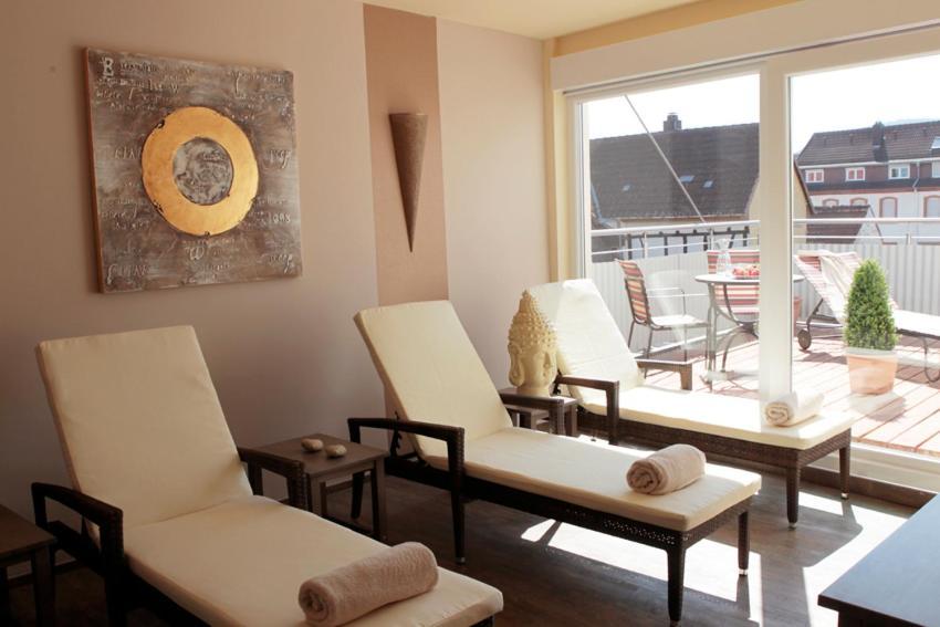 Hotel-Restaurant Pfaelzer Hof إدنكوبن المظهر الخارجي الصورة