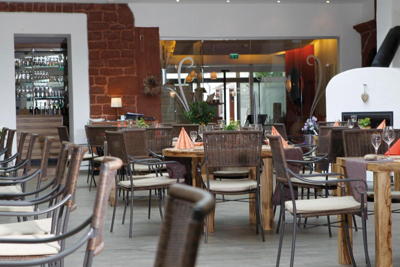 Hotel-Restaurant Pfaelzer Hof إدنكوبن المظهر الخارجي الصورة