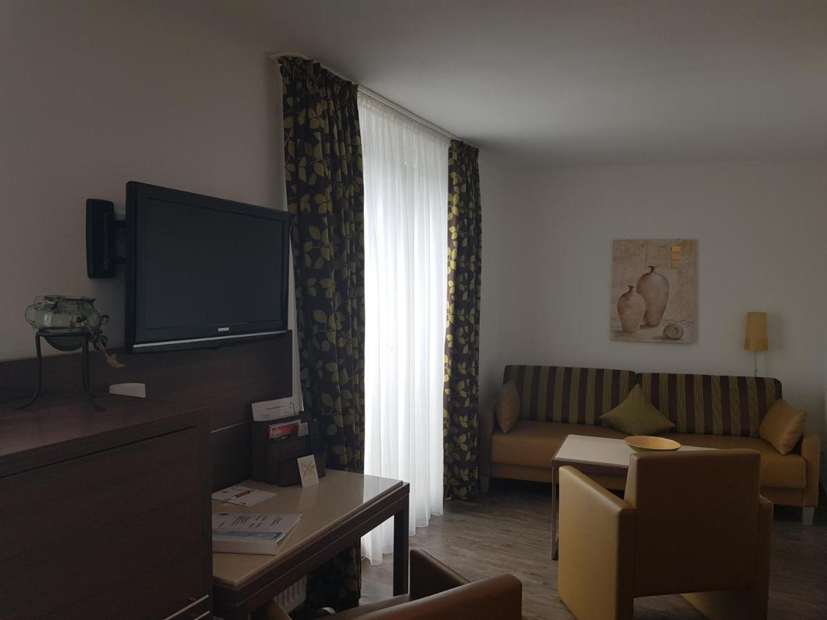 Hotel-Restaurant Pfaelzer Hof إدنكوبن المظهر الخارجي الصورة