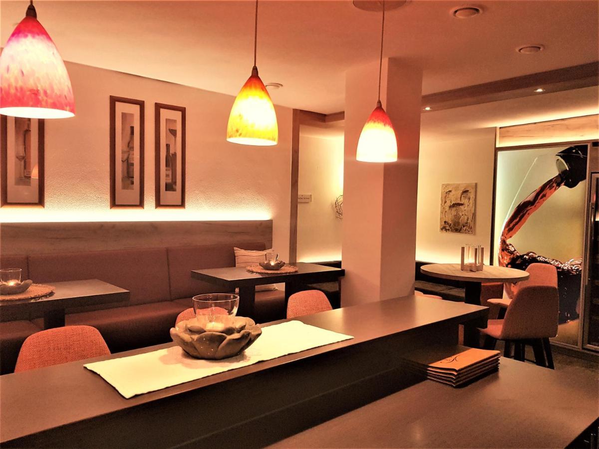 Hotel-Restaurant Pfaelzer Hof إدنكوبن المظهر الخارجي الصورة