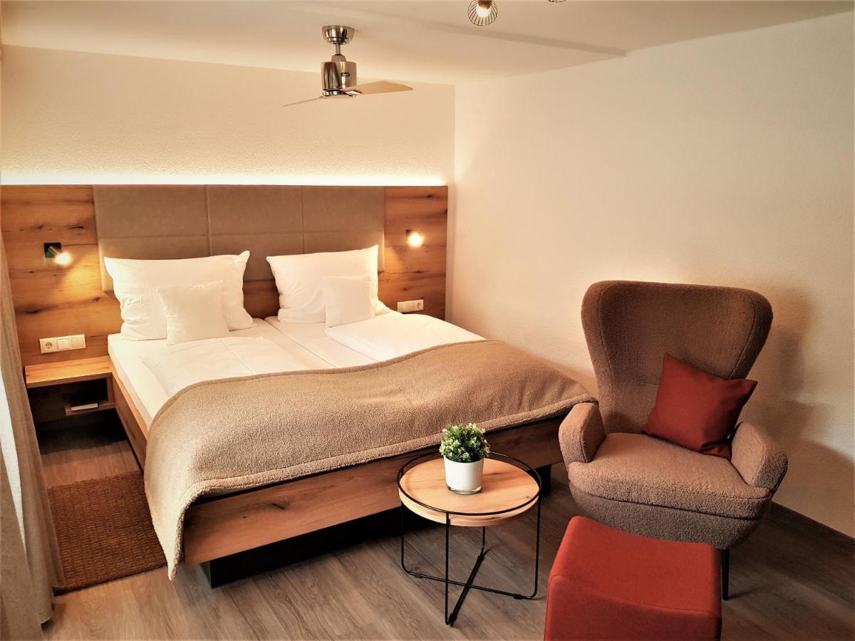 Hotel-Restaurant Pfaelzer Hof إدنكوبن المظهر الخارجي الصورة