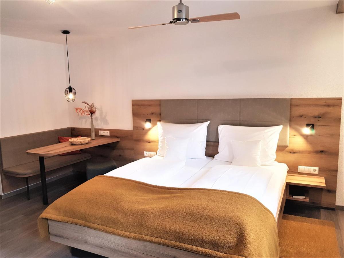 Hotel-Restaurant Pfaelzer Hof إدنكوبن المظهر الخارجي الصورة