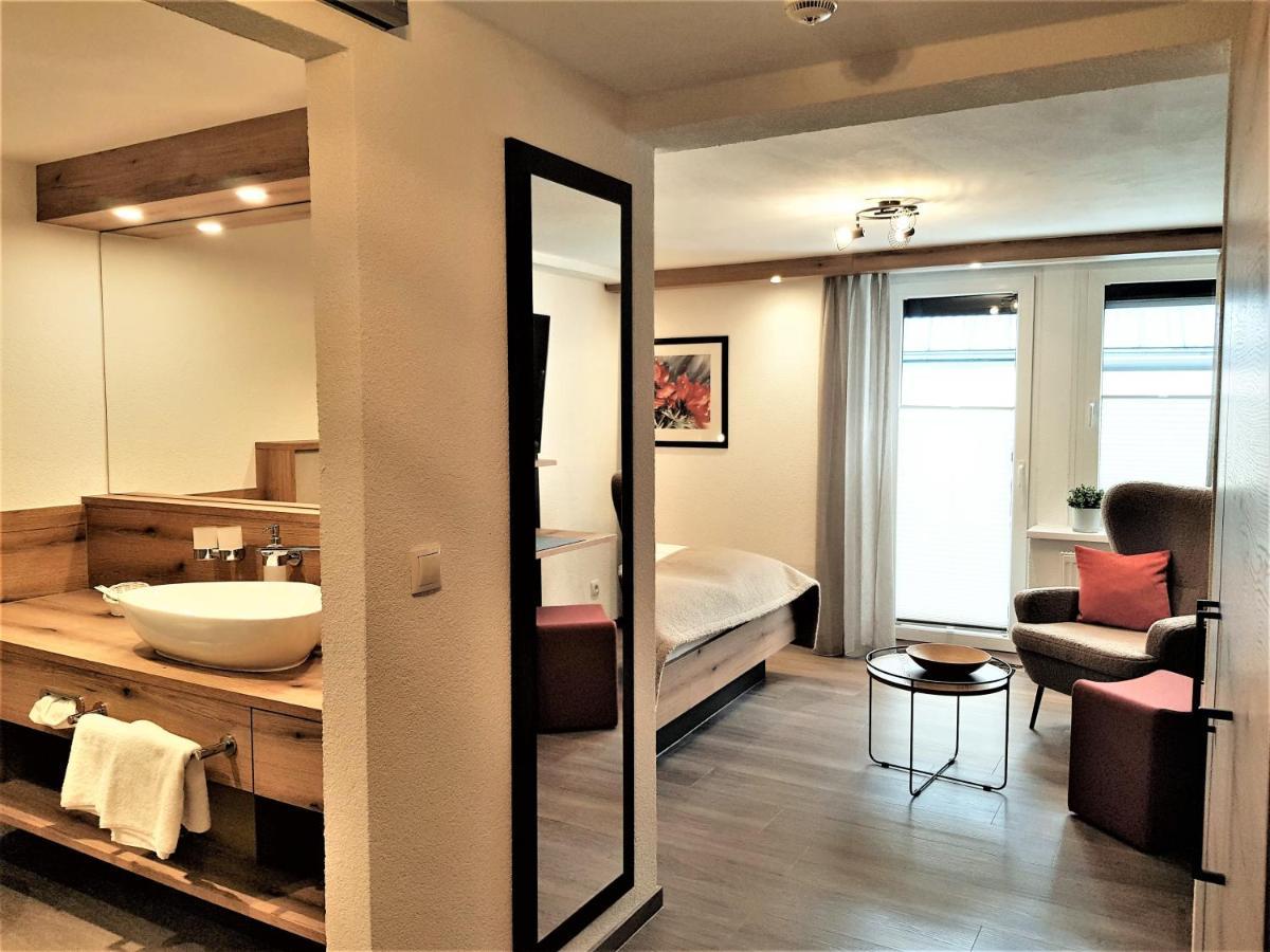 Hotel-Restaurant Pfaelzer Hof إدنكوبن المظهر الخارجي الصورة