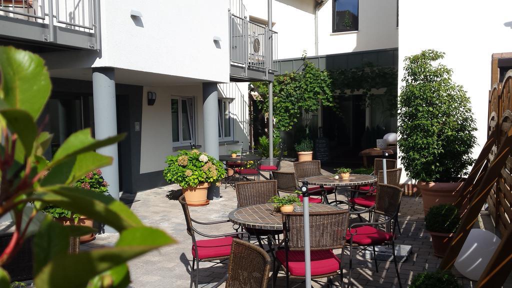 Hotel-Restaurant Pfaelzer Hof إدنكوبن المظهر الخارجي الصورة