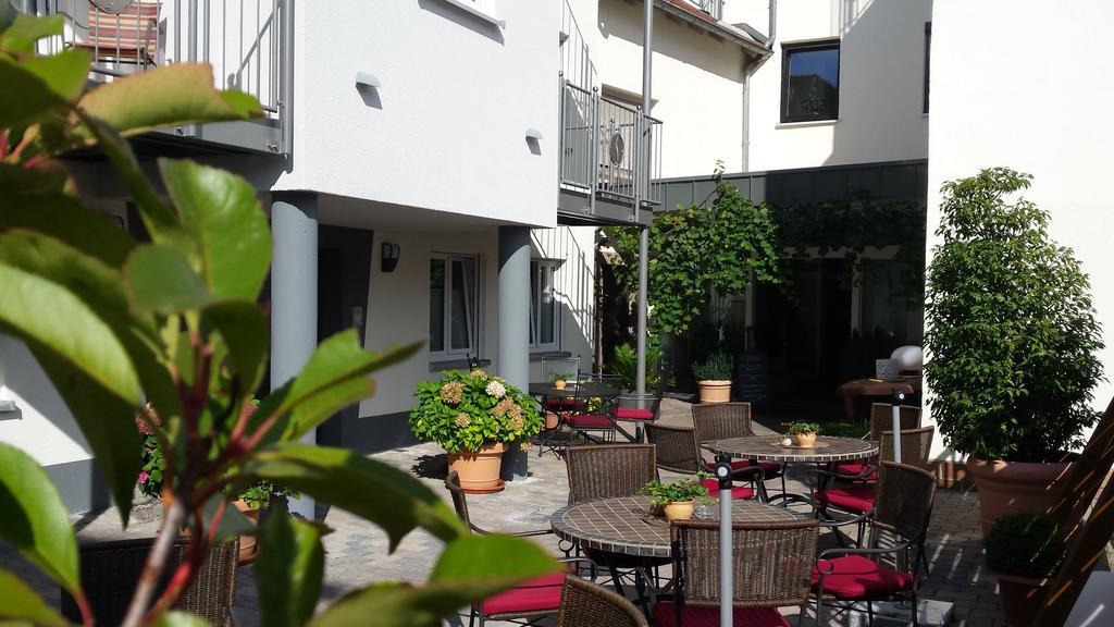 Hotel-Restaurant Pfaelzer Hof إدنكوبن المظهر الخارجي الصورة