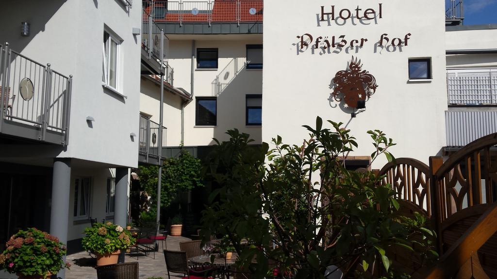 Hotel-Restaurant Pfaelzer Hof إدنكوبن المظهر الخارجي الصورة