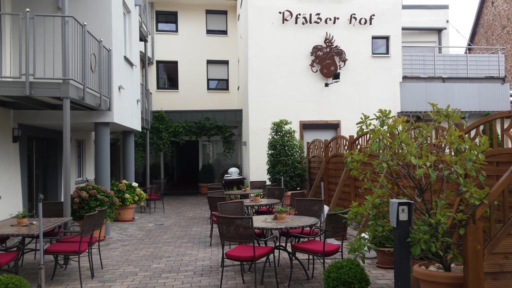 Hotel-Restaurant Pfaelzer Hof إدنكوبن المظهر الخارجي الصورة