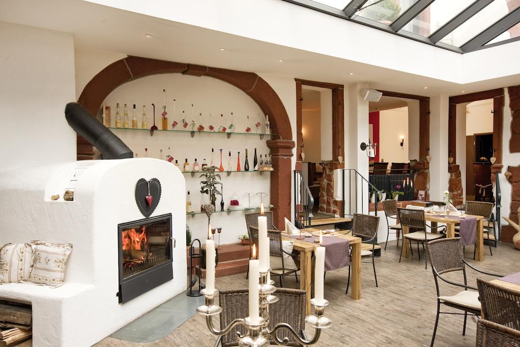 Hotel-Restaurant Pfaelzer Hof إدنكوبن المظهر الخارجي الصورة
